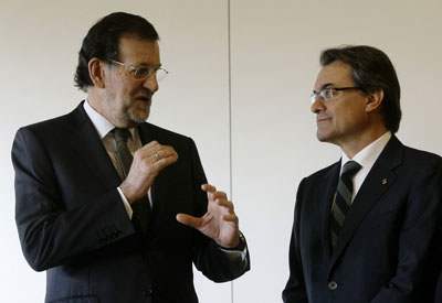 La llamada de «Puigdemont» a Rajoy tumba el «noensescolten»: Rajoy propone verse en «24-48&nbsp;horas»