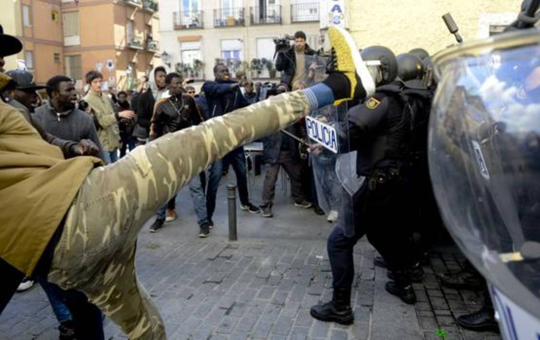 España es nuestro hogar: si has venido aquí a destrozarlo y a delinquir, ya conoces la salida