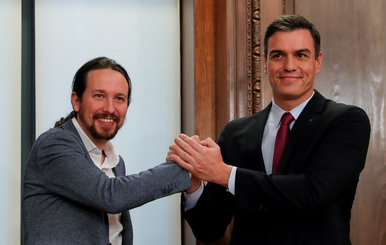 Sánchez e Iglesias, dos liberticidas&nbsp;furiosos