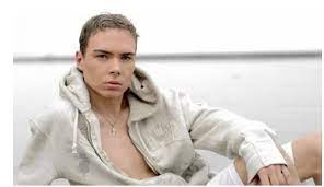 Esto sí es violencia doméstica: actor porno gay asesinó a su amante y lo mandó por correo partes de su&nbsp;cuerpo